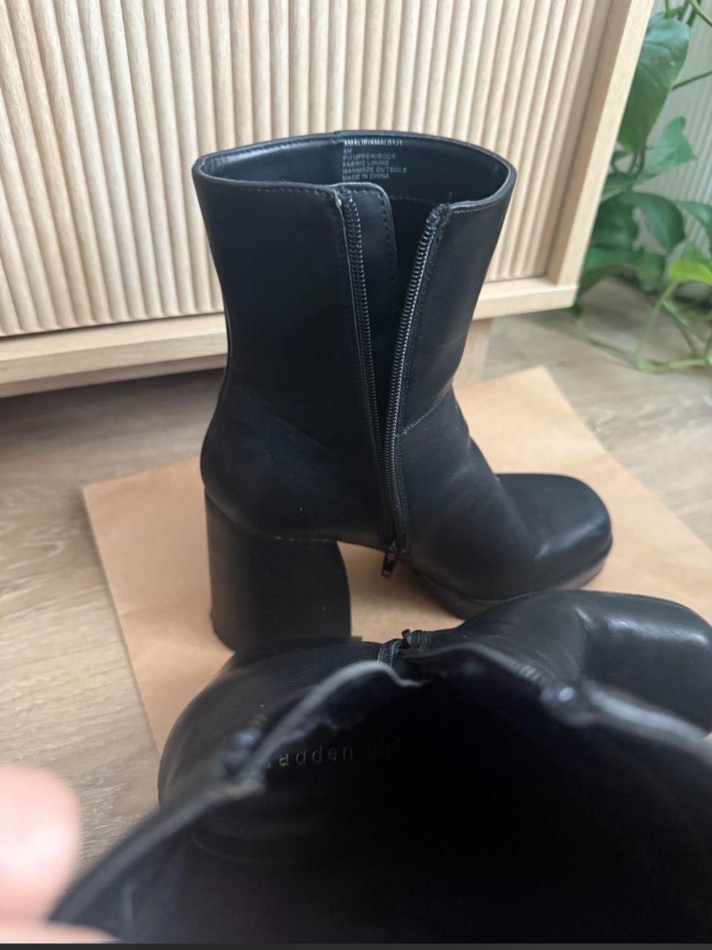 Steve Madden Black Platform Block Heel Ankle Boots - Picture 2 of 5